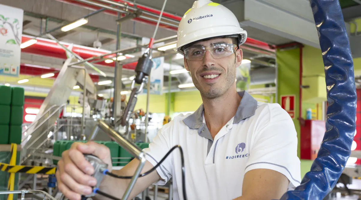 A member of Bioiberica's production team